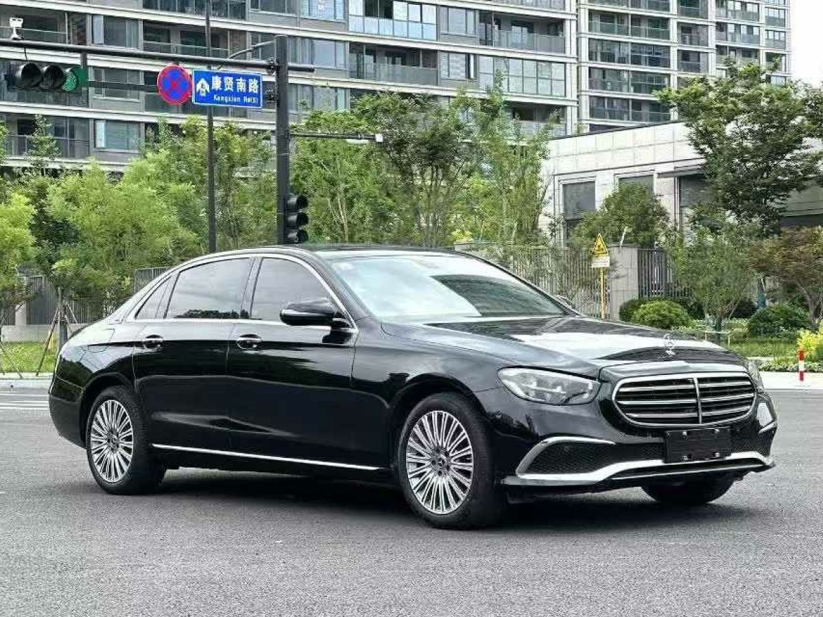 奔馳 奔馳E級  2022款 E 300 L 豪華型圖片