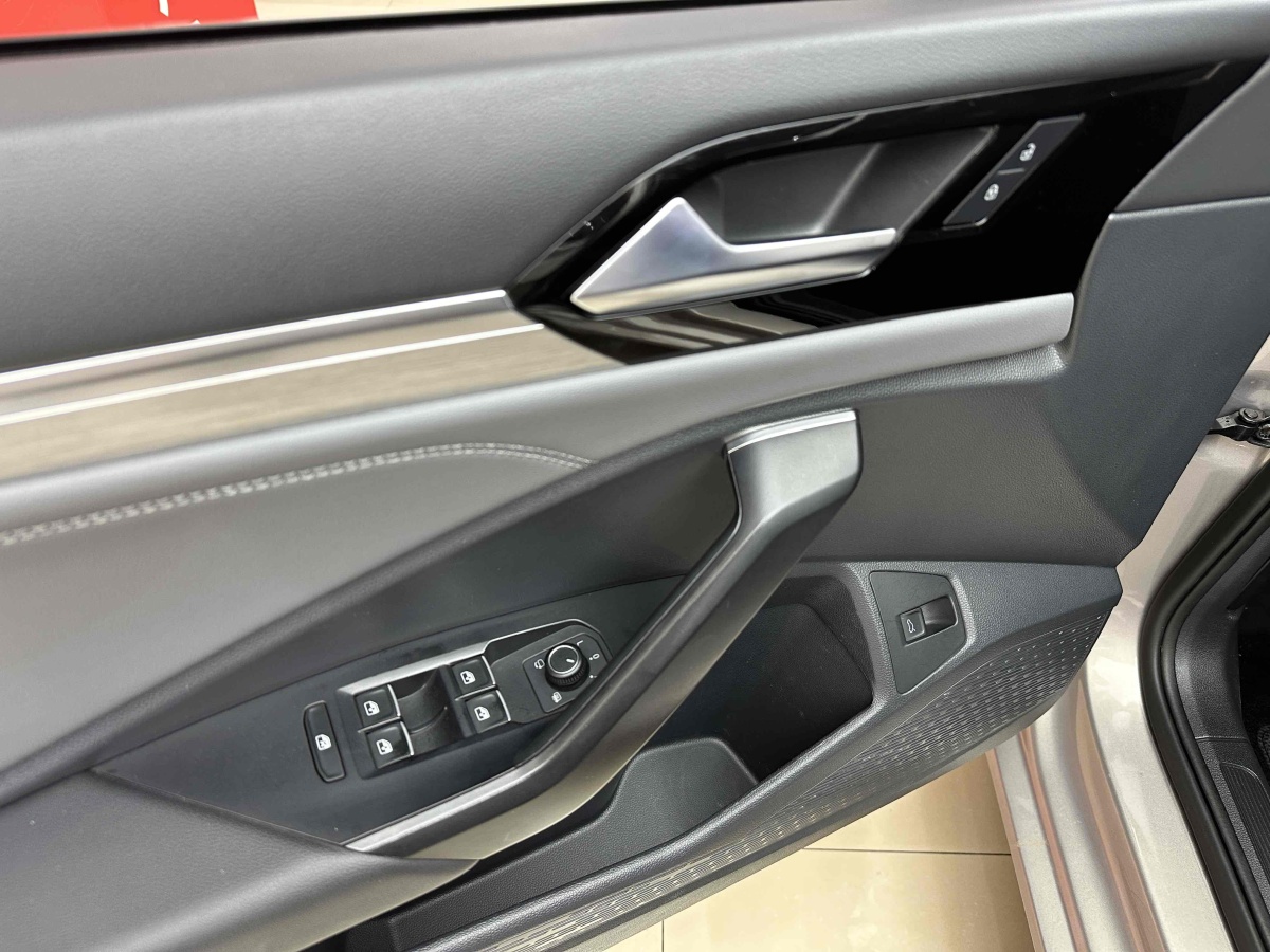 2021年6月大眾 速騰  2021款 280TSI DSG舒適智聯(lián)版