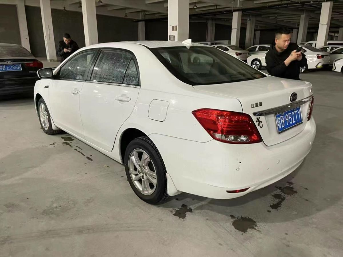 比亞迪 速銳  2014款 1.5L 自動舒適型圖片