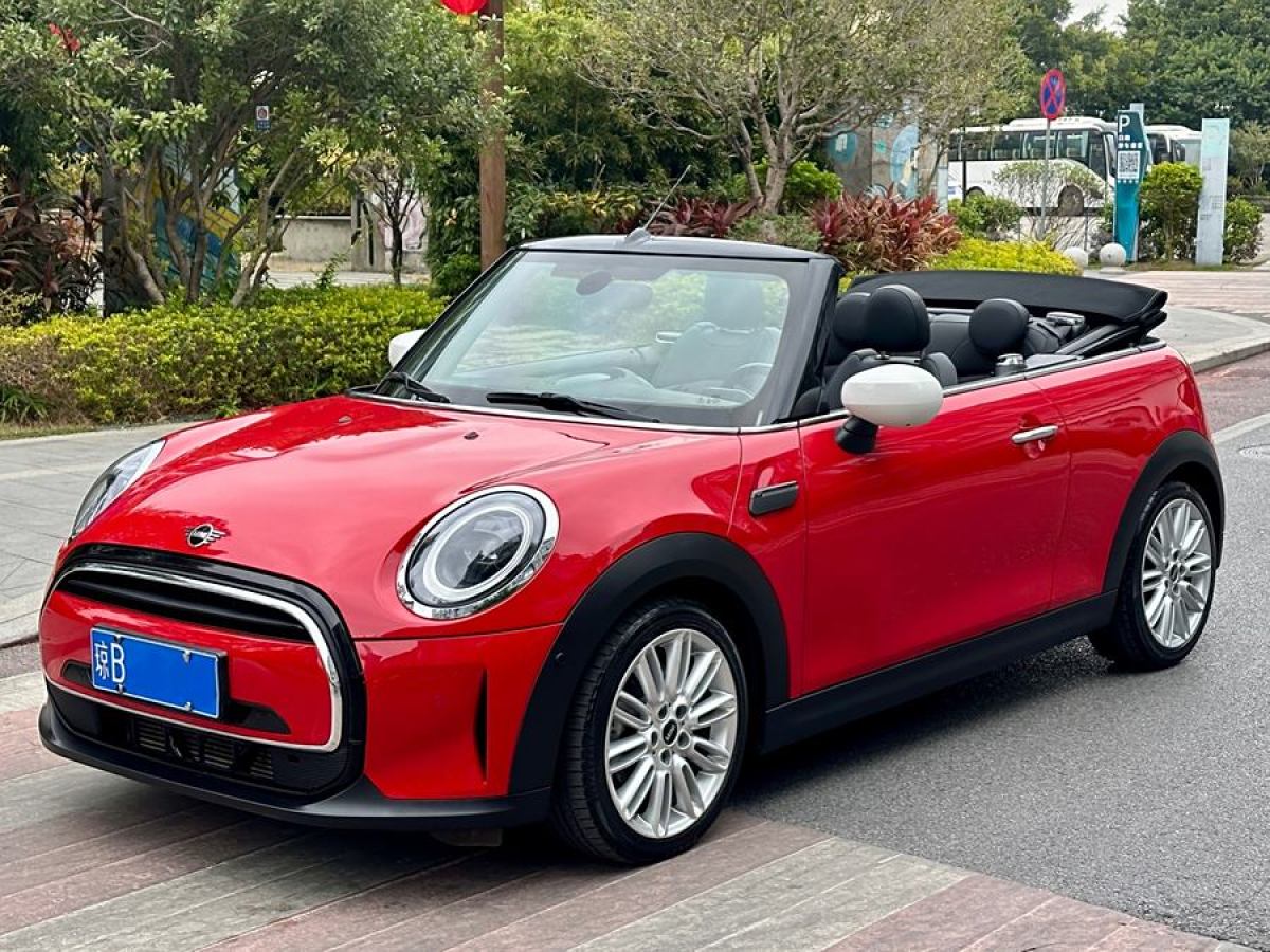 MINI MINI  2022款 改款 1.5T COOPER CABRIO 經(jīng)典派圖片