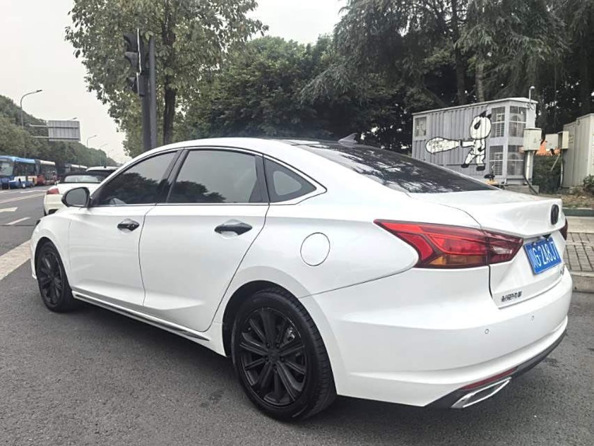 長(zhǎng)安 銳程CC  2022款 藍(lán)鯨版 1.5T DCT豪華型圖片