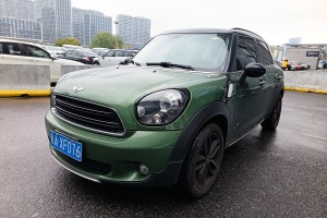 COUNTRYMAN MINI 1.6T COOPER ALL4 Fun装备控