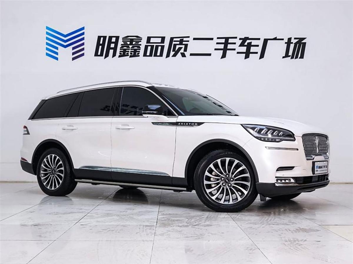 林肯 飛行家  2023款 3.0T V6 四驅(qū)尊雅巡航版 六座圖片