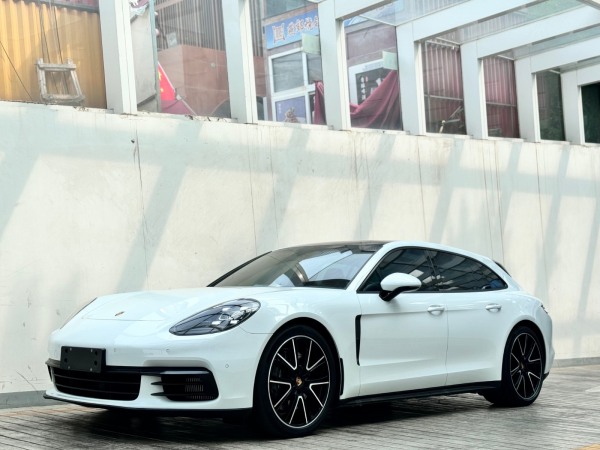 保时捷 Panamera  2019款 Panamera 4 Sport Turismo 2.9T