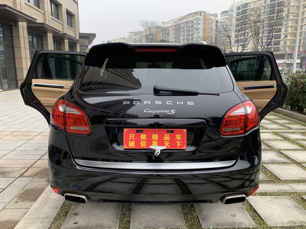 保時(shí)捷 Cayenne  2011款 Cayenne 3.0T圖片