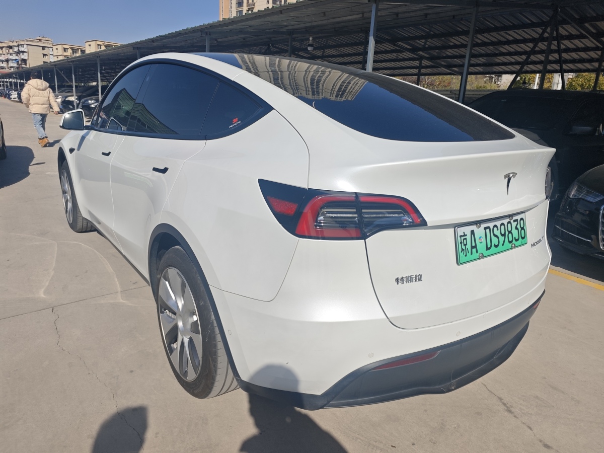 特斯拉 Model 3  2022款 后輪驅動版圖片