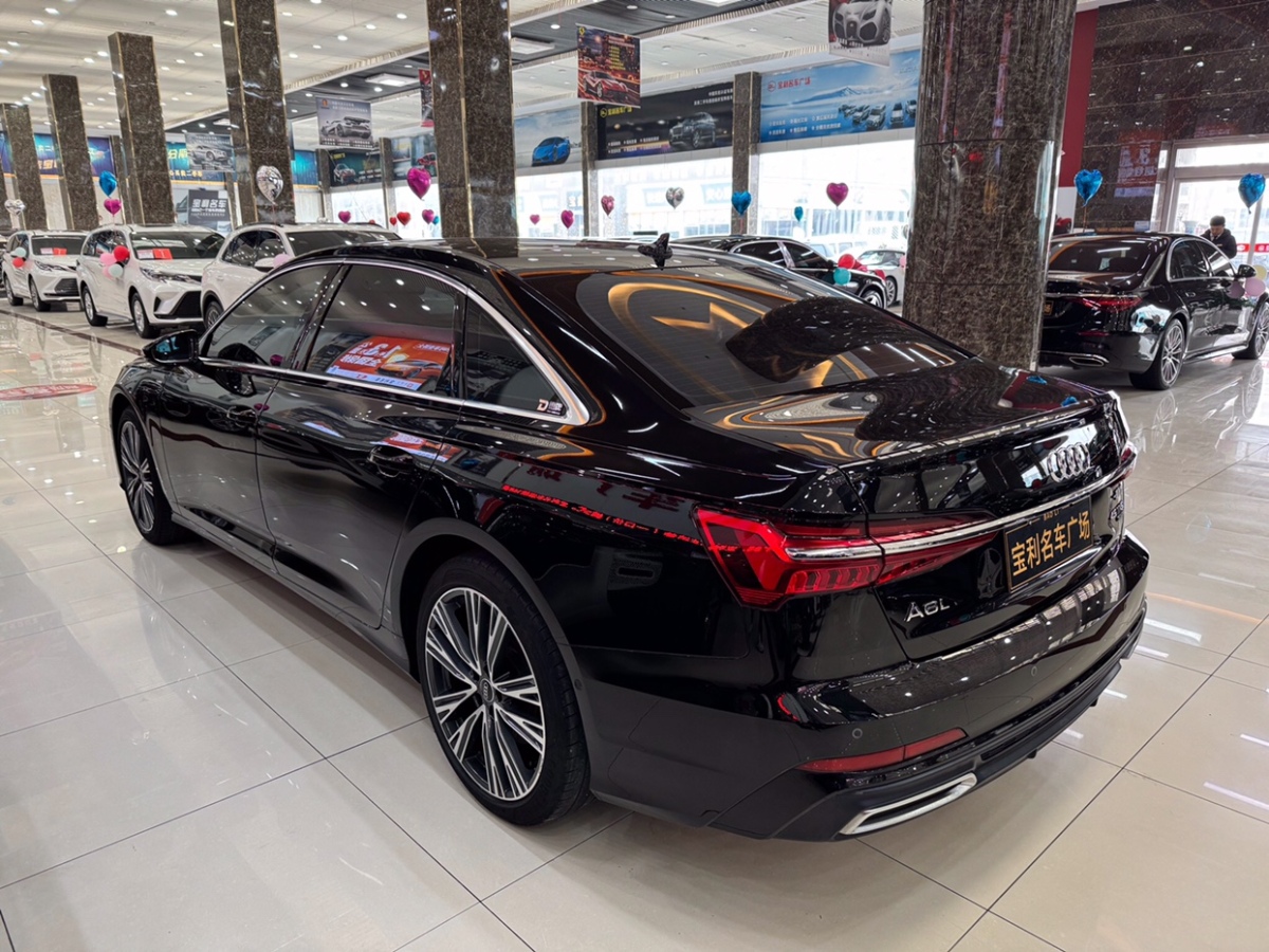 奧迪 奧迪A6L  2022款 45 TFSI quattro 臻選動感型圖片