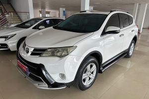 RAV4榮放 豐田 2.0L CVT四驅(qū)風(fēng)尚版