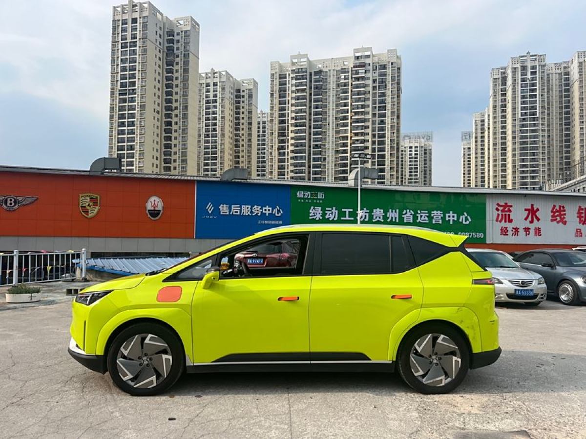 2022年3月合創(chuàng) 合創(chuàng)Z03  2022款 510km 潮智版 135kW 64.23kWh