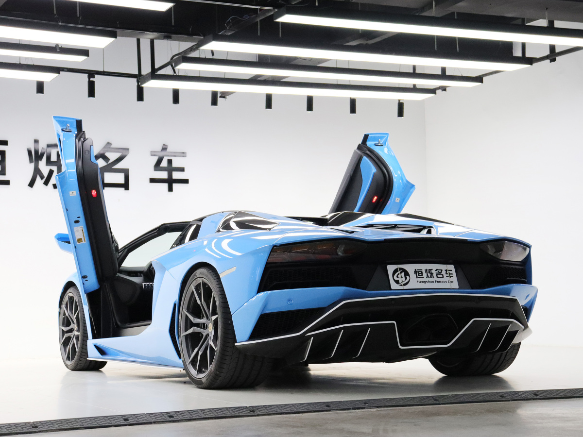 蘭博基尼 Aventador  2013款 LP 700-4 Roadster圖片