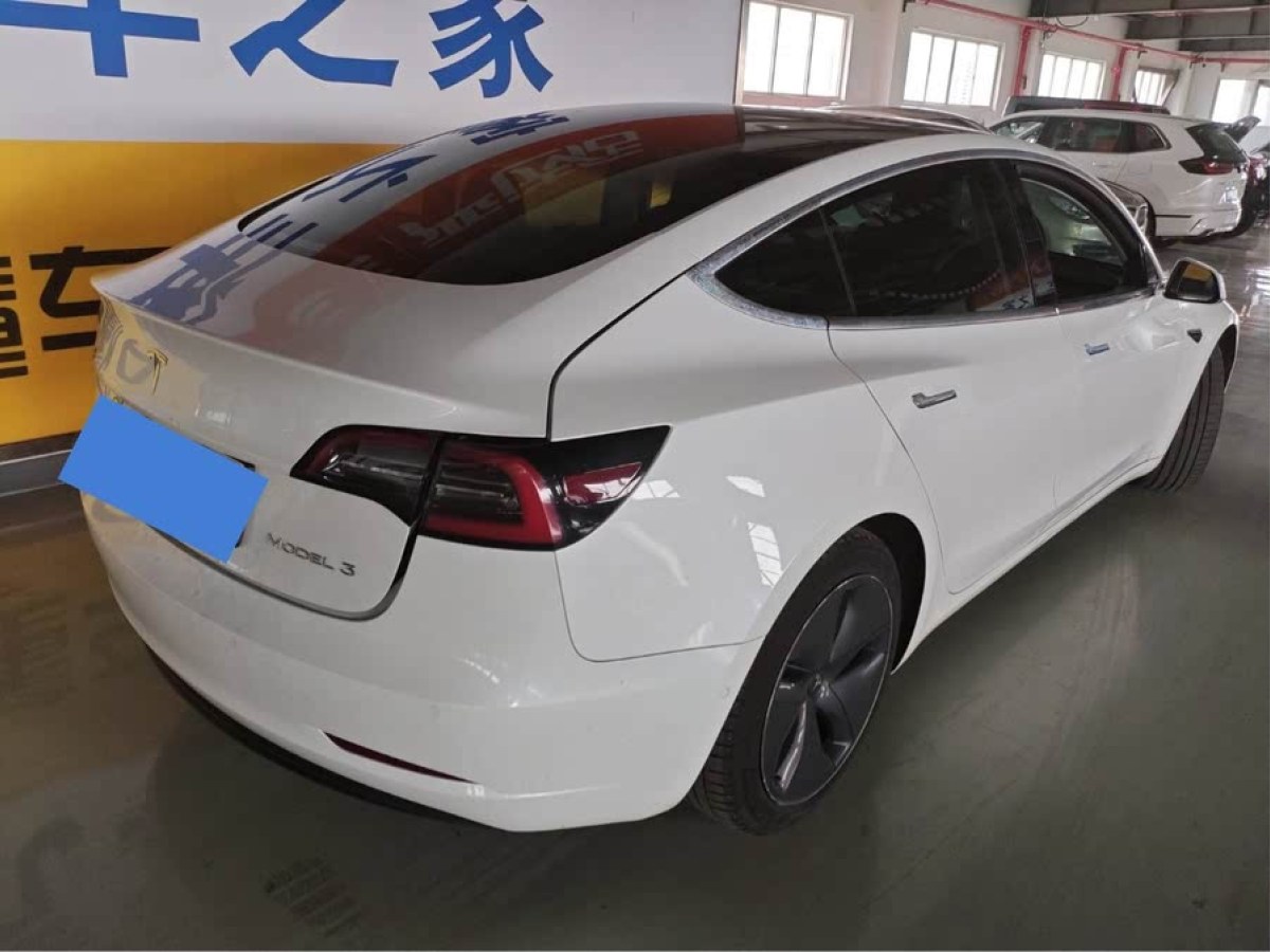 特斯拉 Model 3  2020款 改款 標準續(xù)航后驅升級版圖片