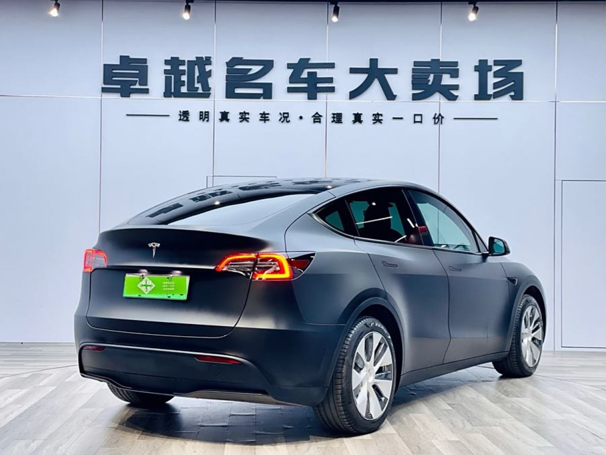 特斯拉 Model 3  2022款 后輪驅(qū)動(dòng)版圖片