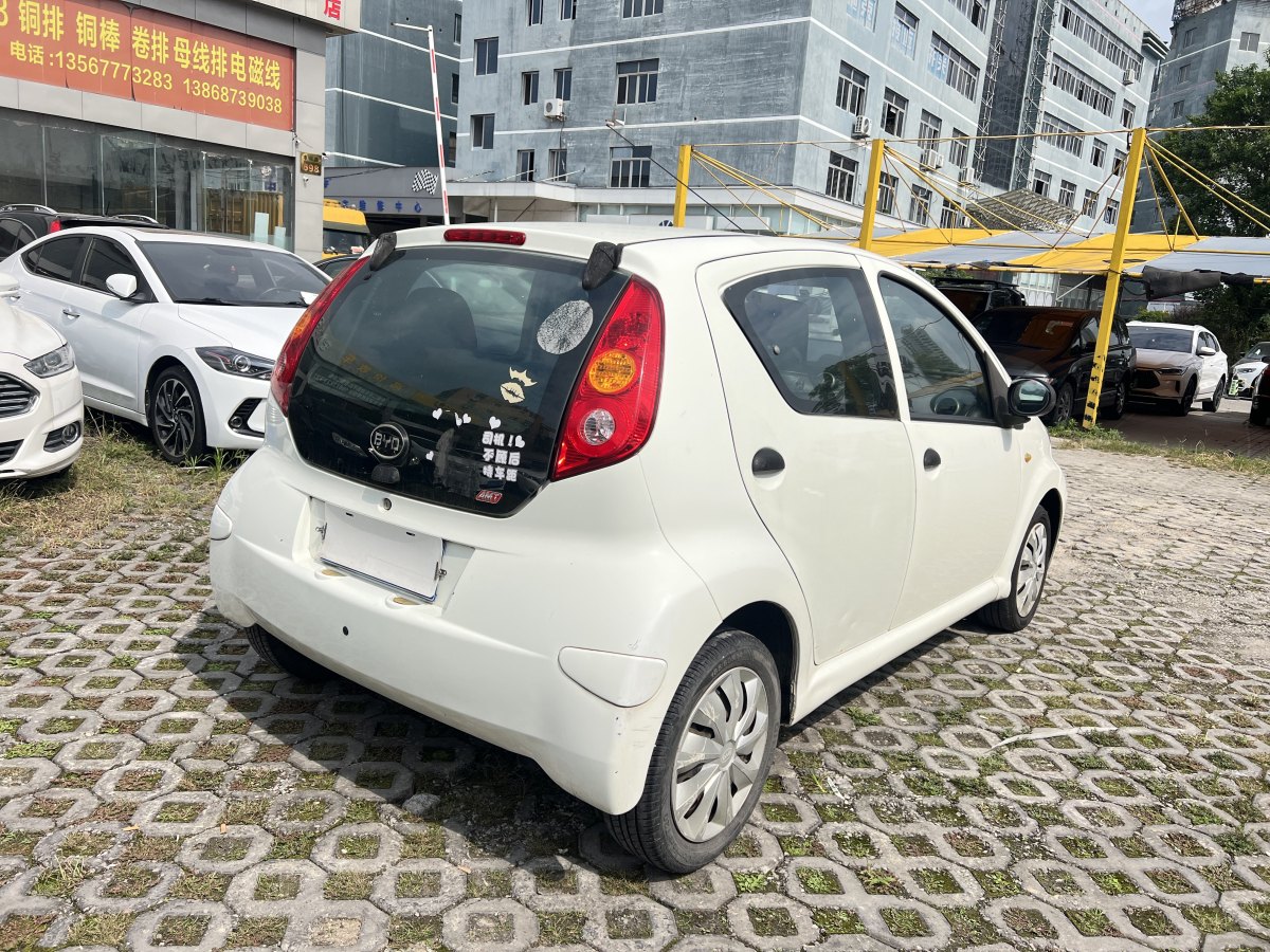 比亚迪 F0  2015款 1.0L AMT 铉酷型图片