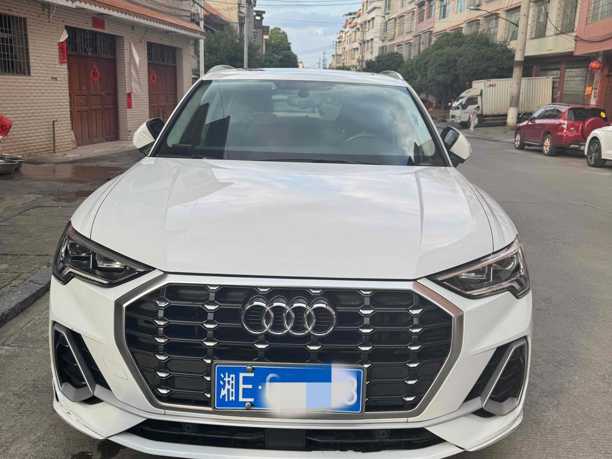 奧迪 奧迪Q3  2024款 35 TFSI 時(shí)尚動(dòng)感型圖片