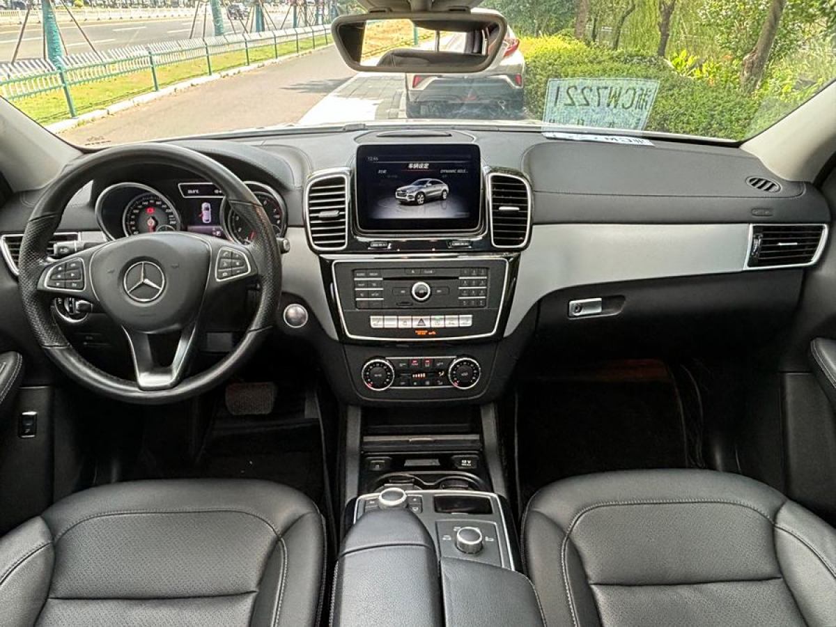 2019年4月奔馳 奔馳GLE轎跑  2017款 GLE 320 4MATIC 轎跑SUV