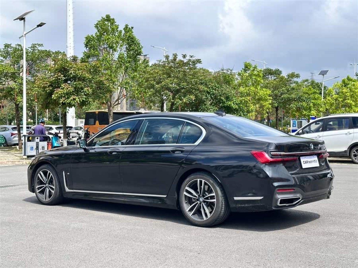 寶馬 寶馬7系  2019款  730Li M運(yùn)動(dòng)套裝圖片