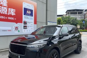 理想ONE 理想 增程6座版
