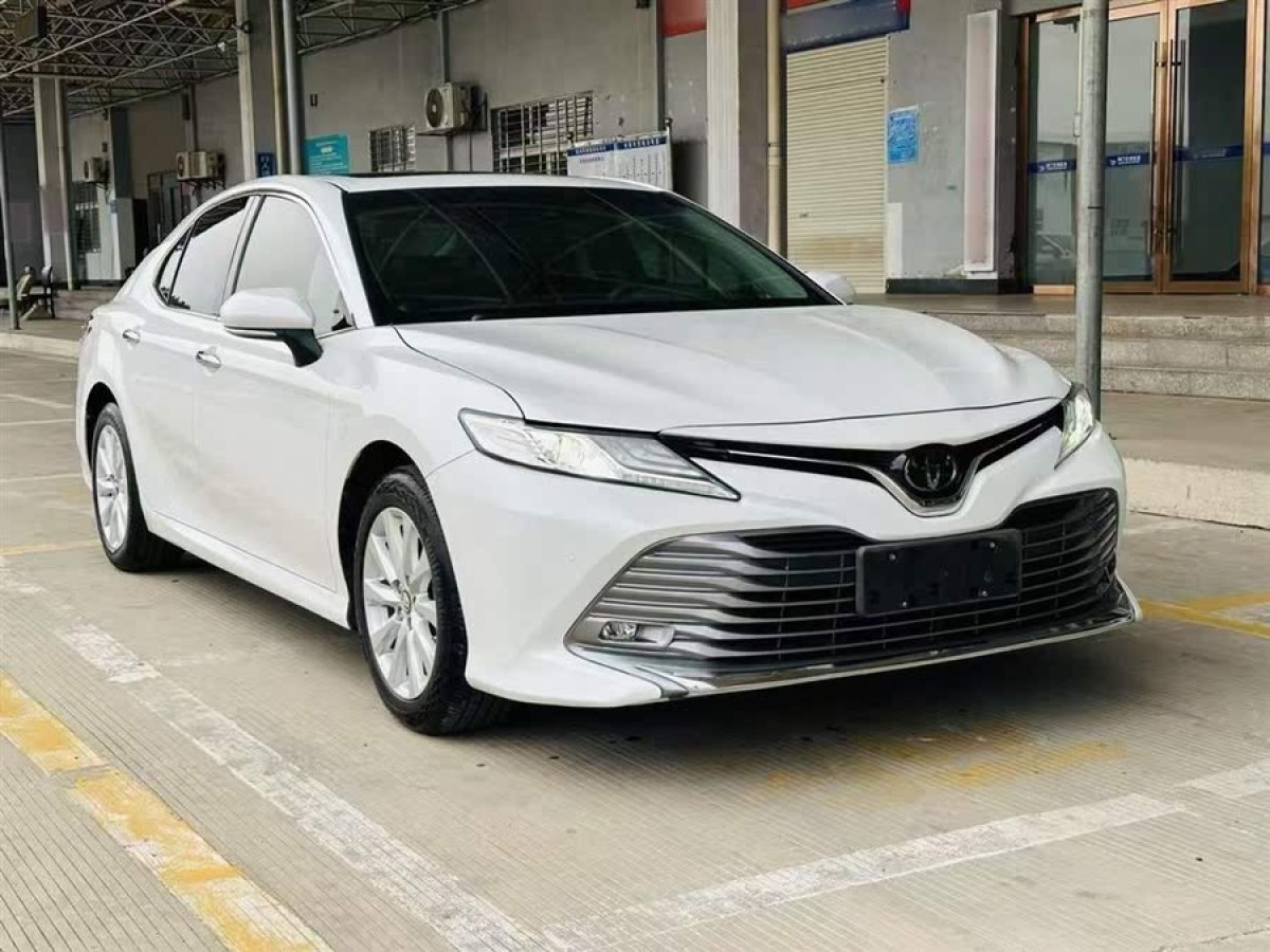 豐田 凱美瑞  2019款 改款 2.0G 豪華版圖片