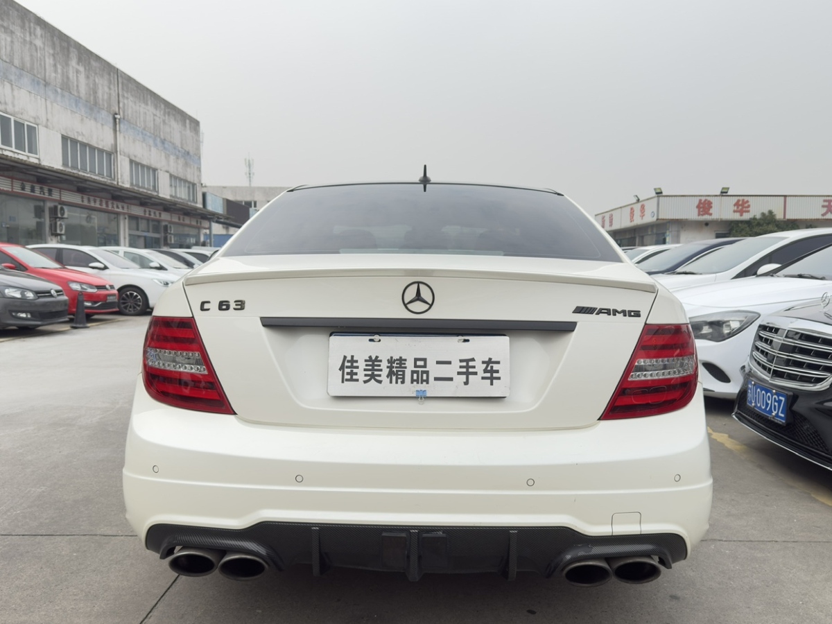 奔馳 奔馳C級AMG  2012款 AMG C 63 高性能版圖片