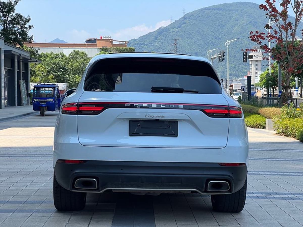 保時(shí)捷 Cayenne  2019款 Cayenne 3.0T圖片