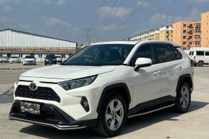 RAV4榮放 豐田 2.0L CVT兩驅(qū)風(fēng)尚版