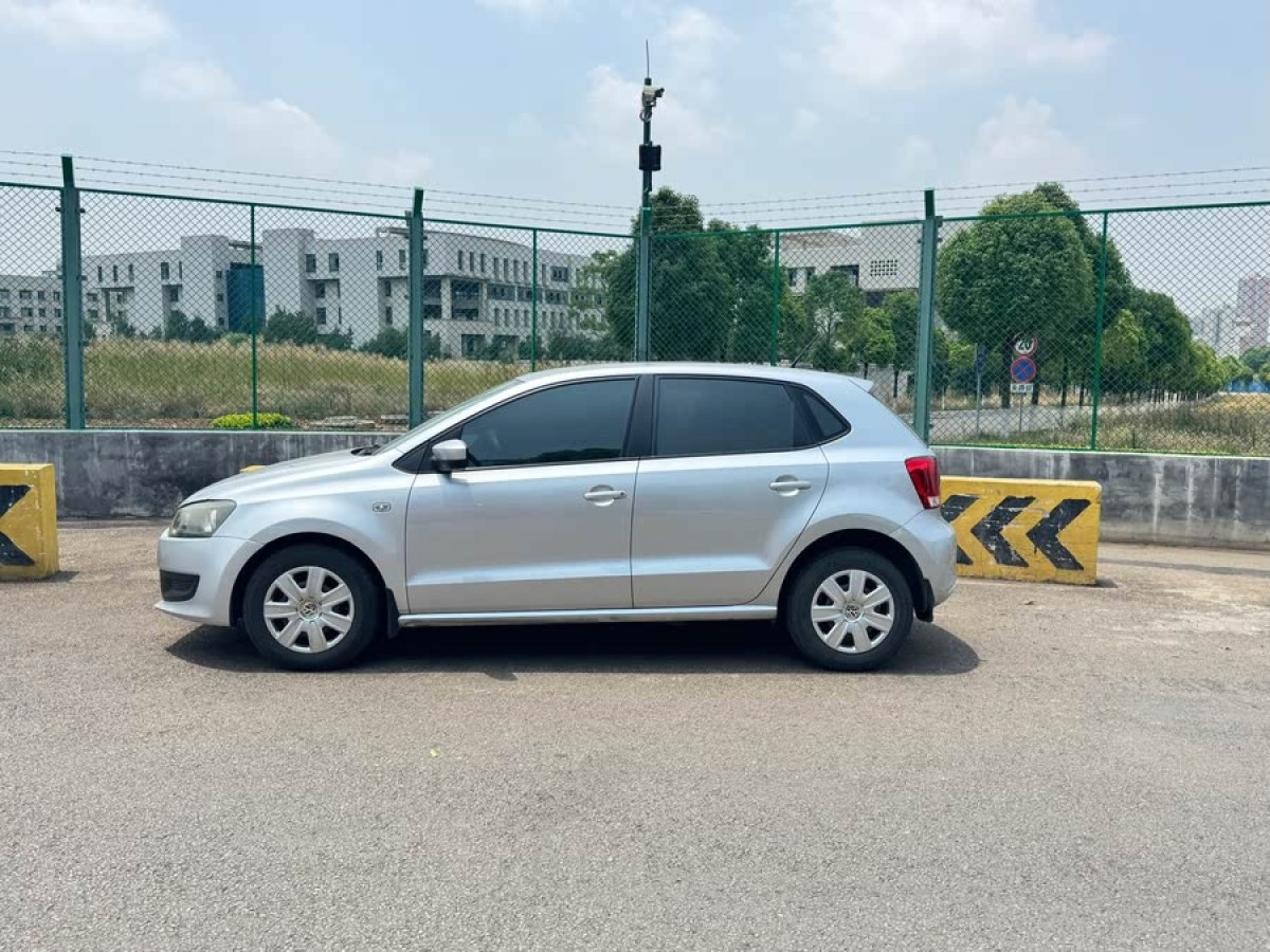 大眾 Polo  2011款 1.4L 手動致樂版圖片