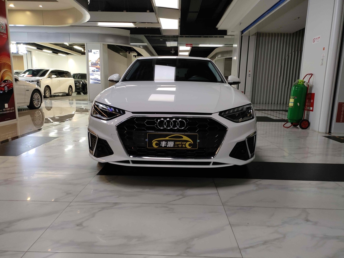 奧迪 奧迪A4L  2022款 40 TFSI 時尚動感型圖片