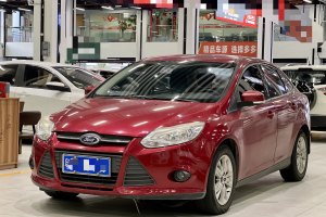 福克斯 福特 三厢 1.6L 自动舒适型