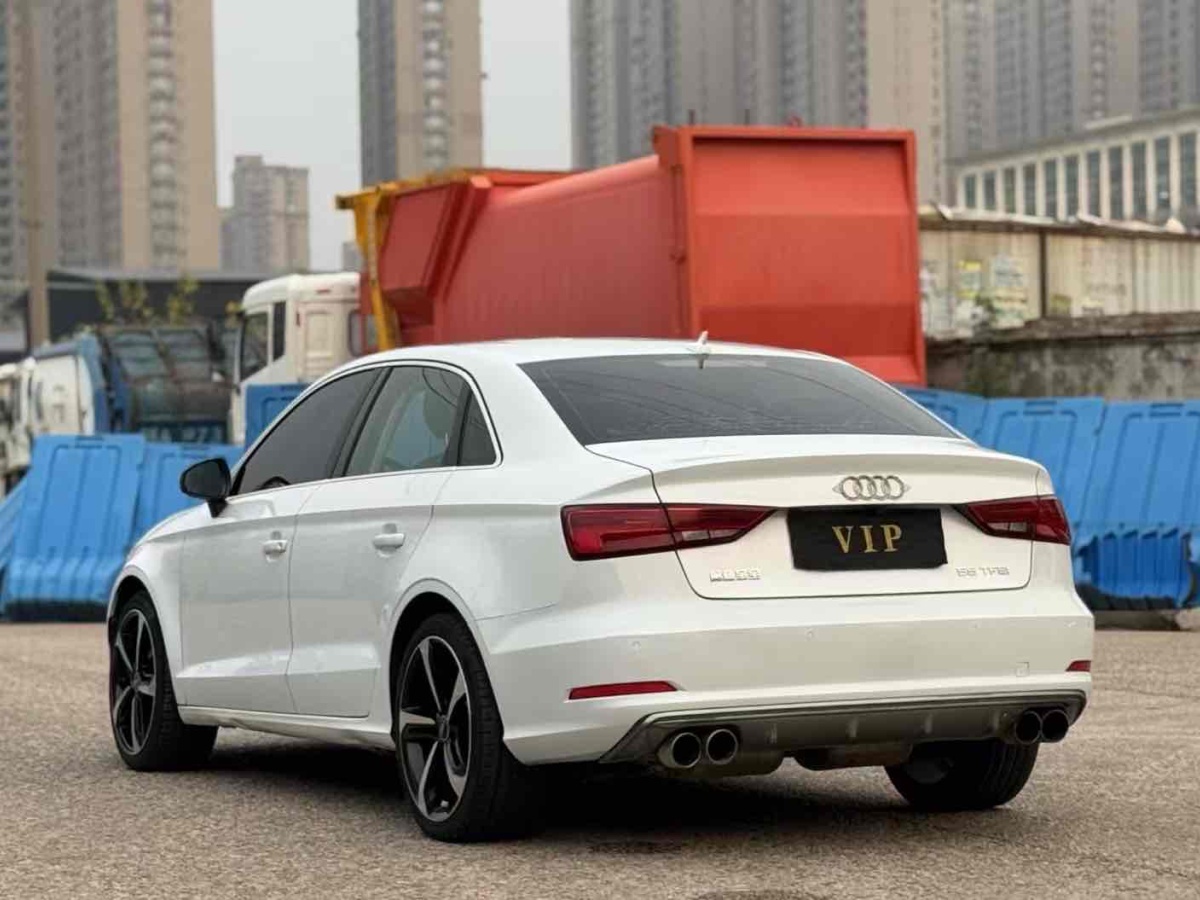 奧迪 奧迪A3  2018款 30周年年型 Sportback 35 TFSI 運動型圖片