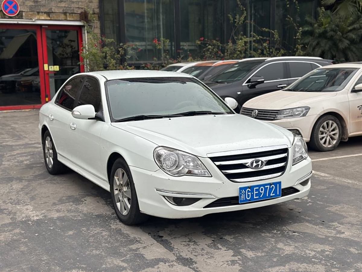 現(xiàn)代 名馭  2009款 2.0L 手動舒適版GL圖片