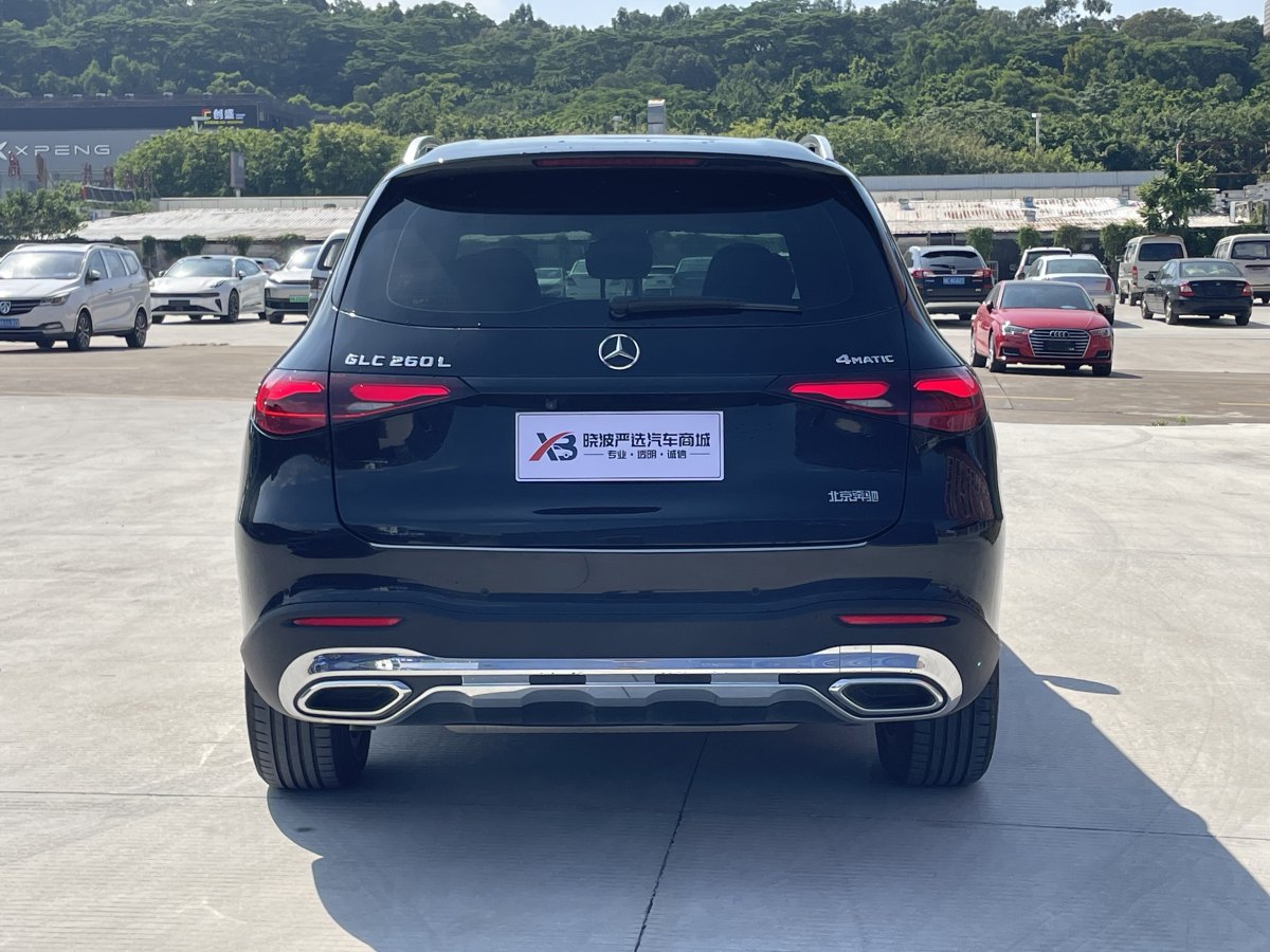 奔馳 奔馳GLC  2023款 改款 GLC 260 L 4MATIC 動感型 7座圖片