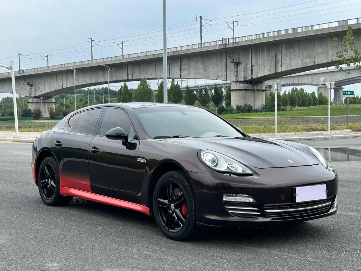 保時(shí)捷 Panamera  2013款 Panamera 4 Platinum Edition 3.6L圖片