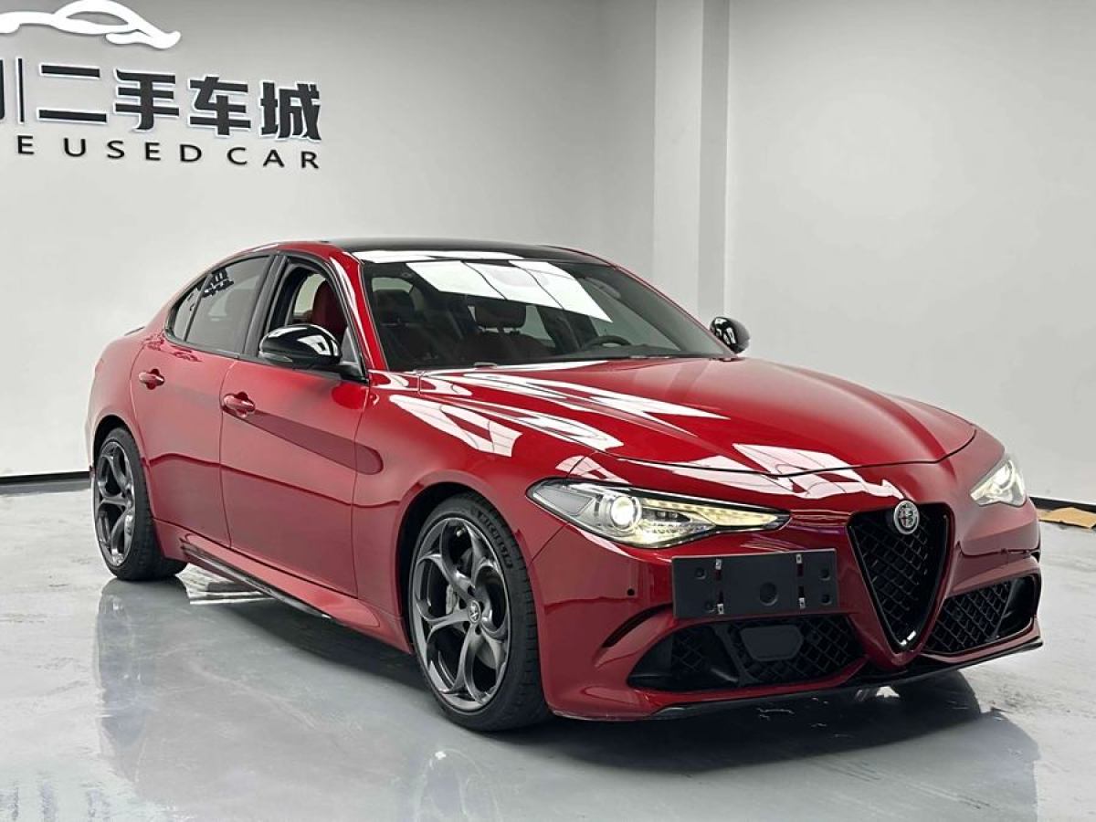 2017年8月阿爾法·羅密歐 Giulia  2017款 2.0T 280HP 豪華版