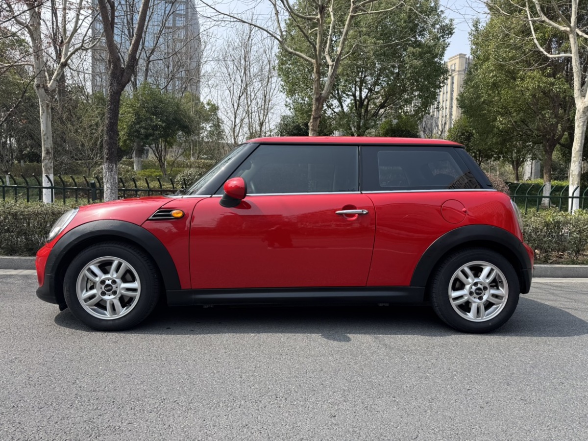 MINI MINI  2013款 1.6L ONE 限量第三款圖片