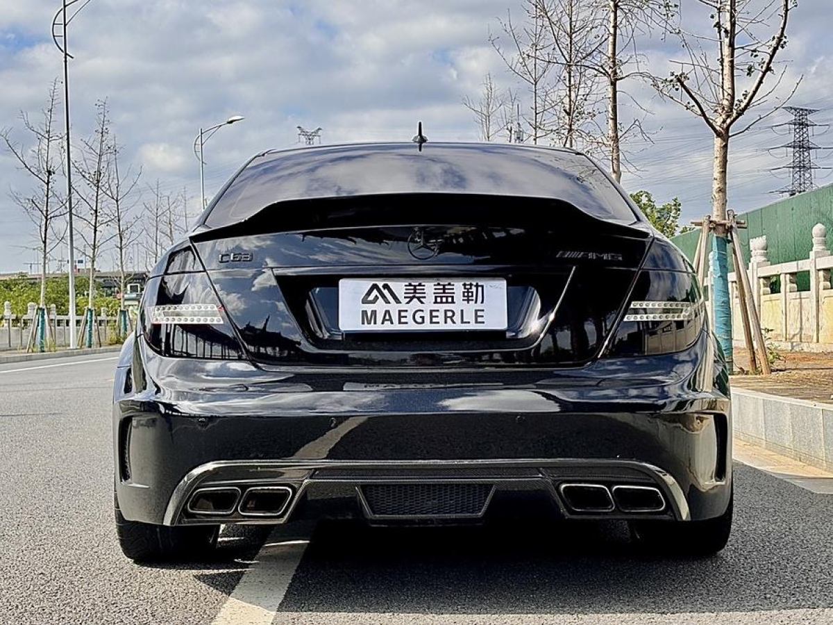 奔馳 奔馳C級(jí)AMG  2012款 AMG C 63 高性能版圖片