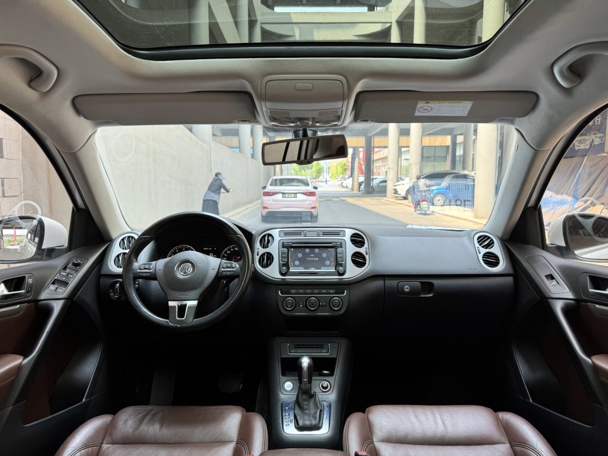 大眾 途觀  2015款 1.8TSI 自動(dòng)四驅(qū)舒適版圖片