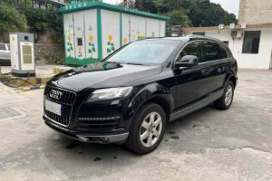 奥迪Q7 奥迪 Q7 35TDI quattro 卓越版