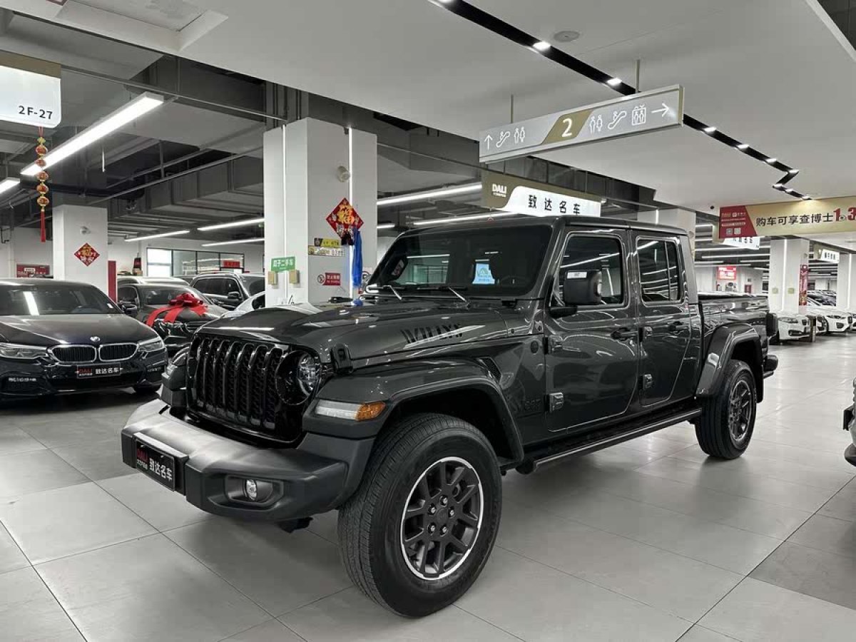 2023年3月Jeep 角斗士  2023款 3.6L Overland