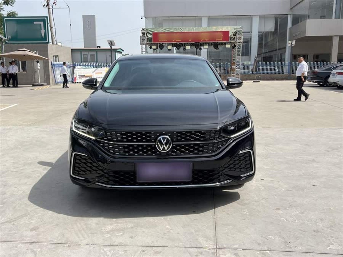 大眾 帕薩特  2024款 380TSI 星空精英版圖片