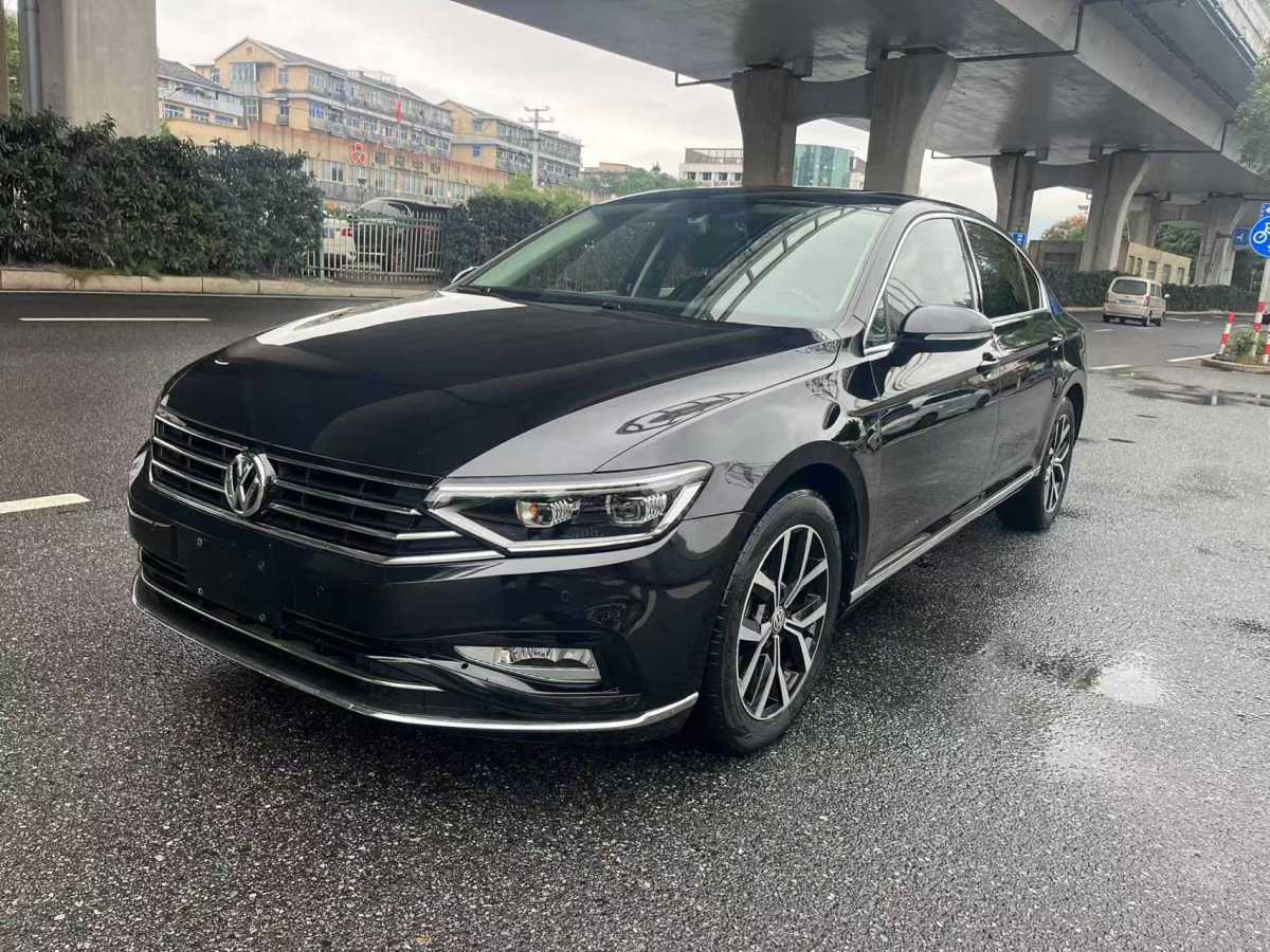 大眾 邁騰  2019款  330TSI DSG 領(lǐng)先型 國VI圖片