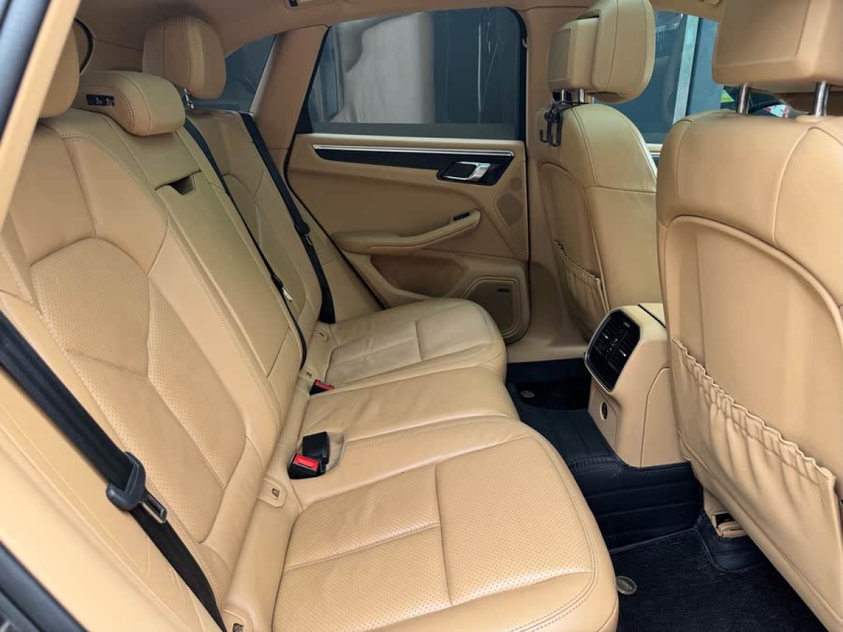 保時(shí)捷 Macan  2017款 Macan 2.0T圖片
