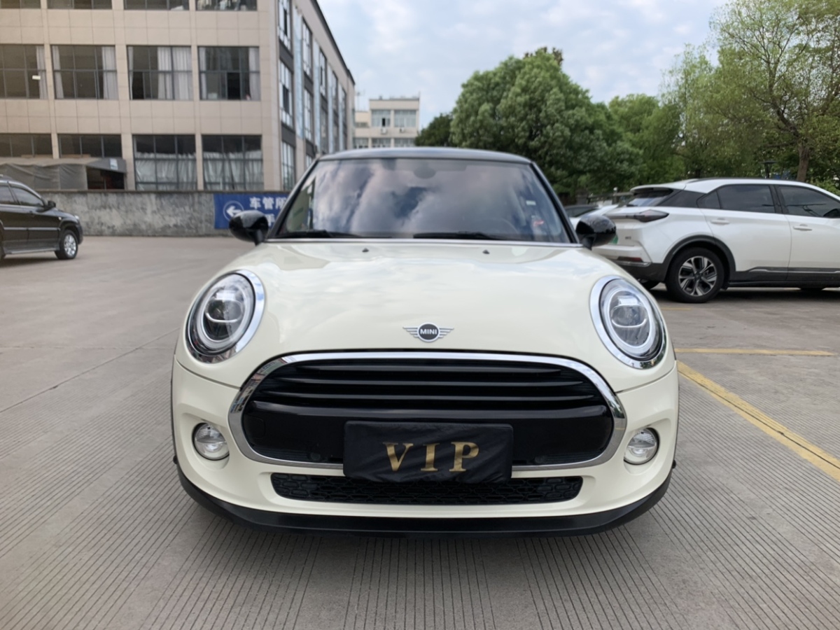 MINI MINI  2019款 1.5T COOPER 经典派图片