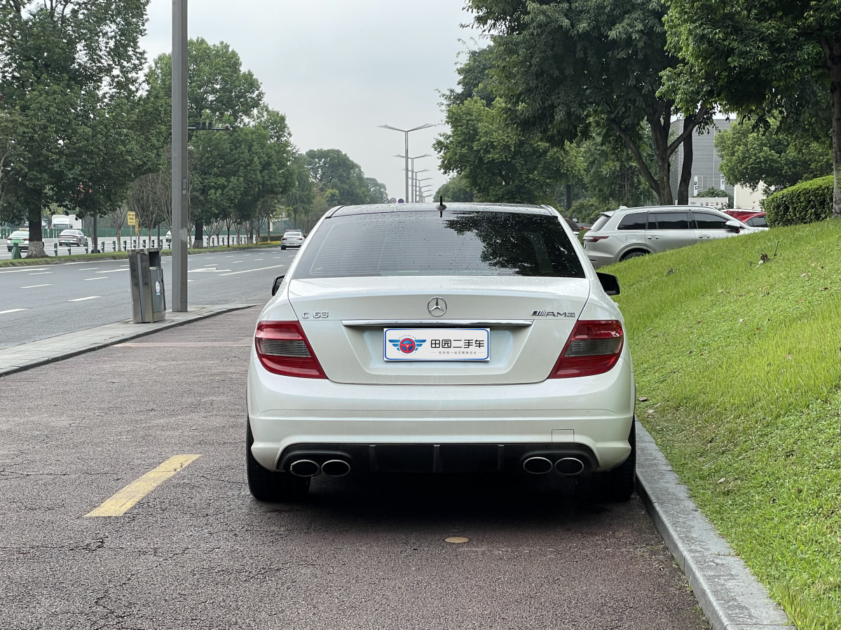 奔馳 奔馳C級AMG  2009款 AMG C 63 動感型圖片