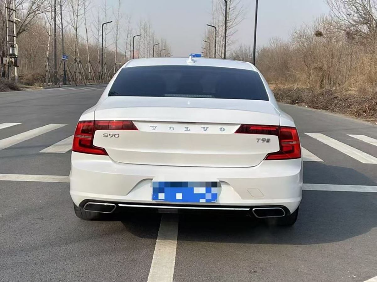 沃爾沃 S90  2018款 T5 智雅版圖片