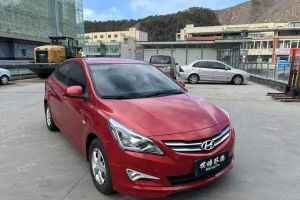 悅動 現(xiàn)代 1.6L 自動舒適型