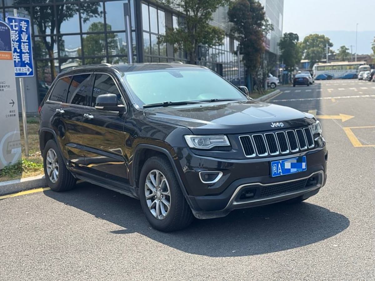 Jeep 大切諾基  2014款 3.0L 舒享導航版圖片