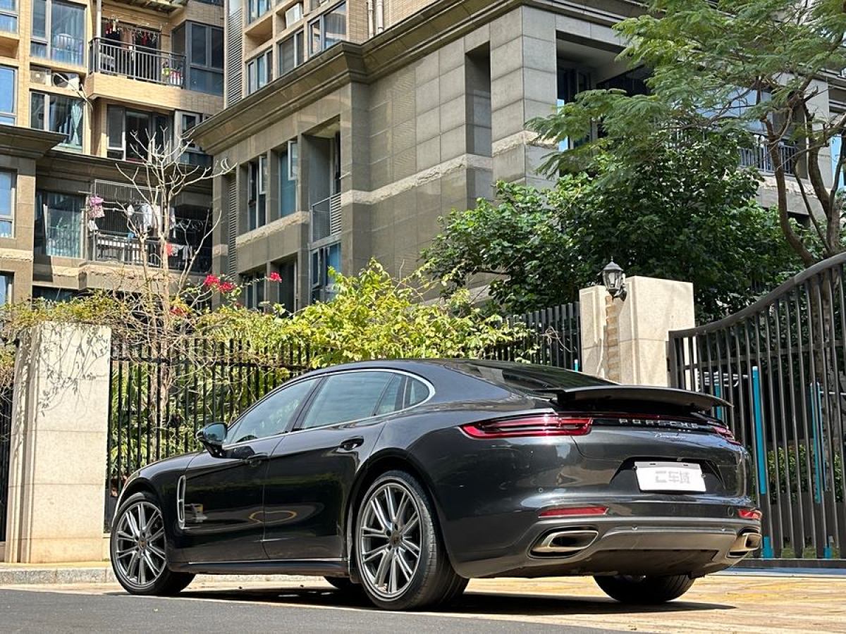 保時(shí)捷 Panamera  2019款 Panamera 行政加長版 2.9T圖片