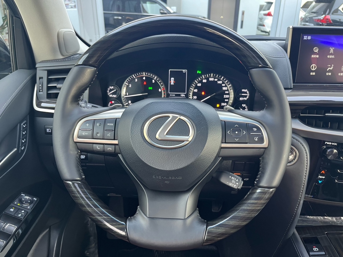 雷克萨斯 LX  2019款 570 动感豪华版图片