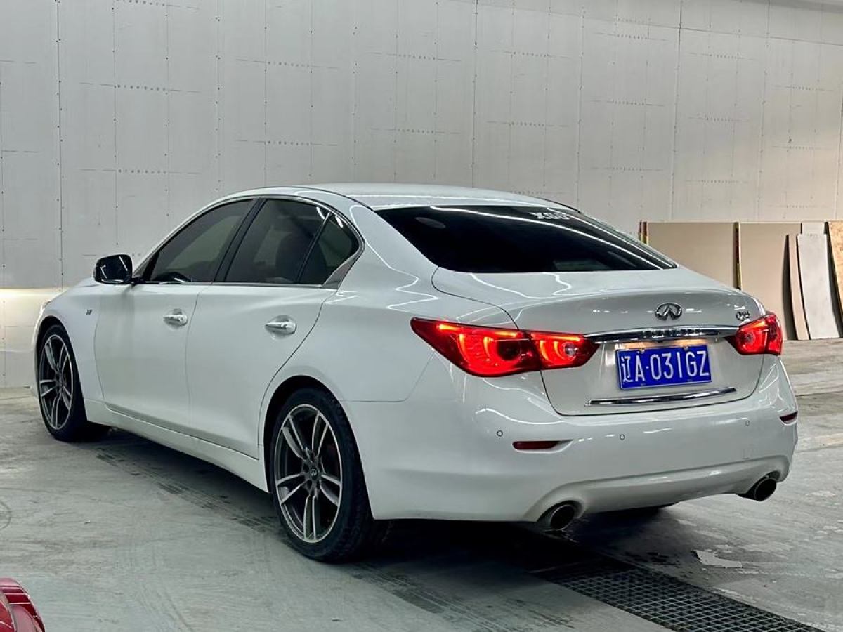 2015年12月英菲尼迪 Q50  2014款 3.7L 舒適版