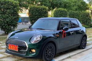 MINI MINI 1.5T COOPER 經(jīng)典派 五門版